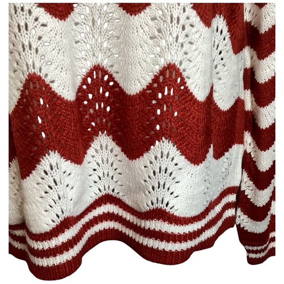 Caren Sport Red and White Wave Knit Sweater, Plus Size 2X - Picture 8 of 8